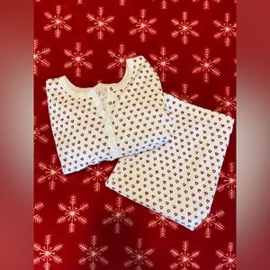 Roller Rabbit Candy Cane Hearts Long Sleeve Christmas Pajamas in great condition